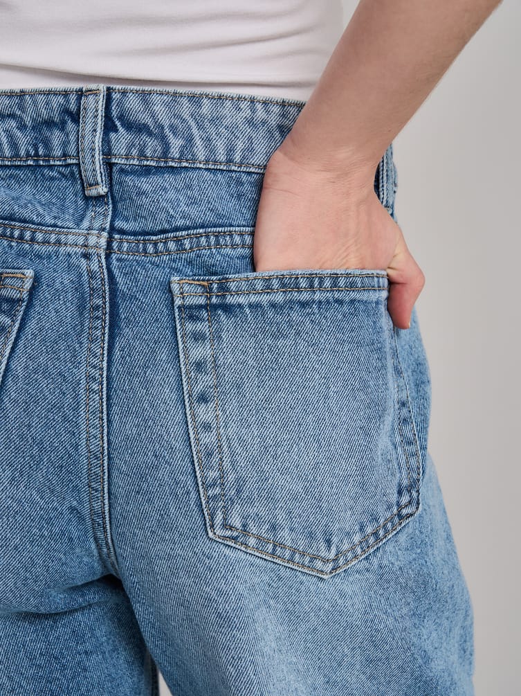 Джинсы прямые классические