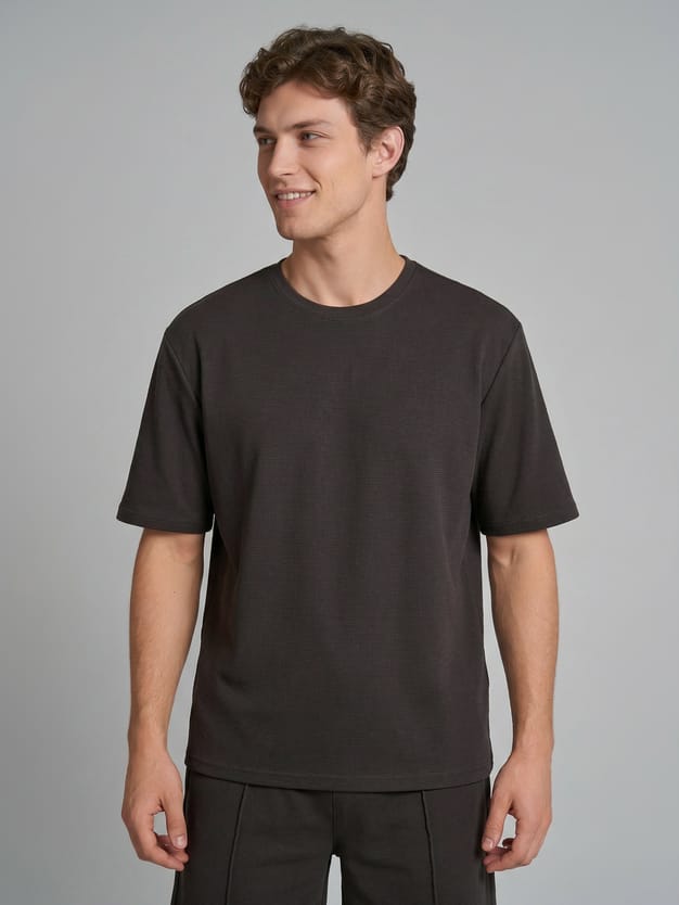 Футболка однотонная с коротким рукавом