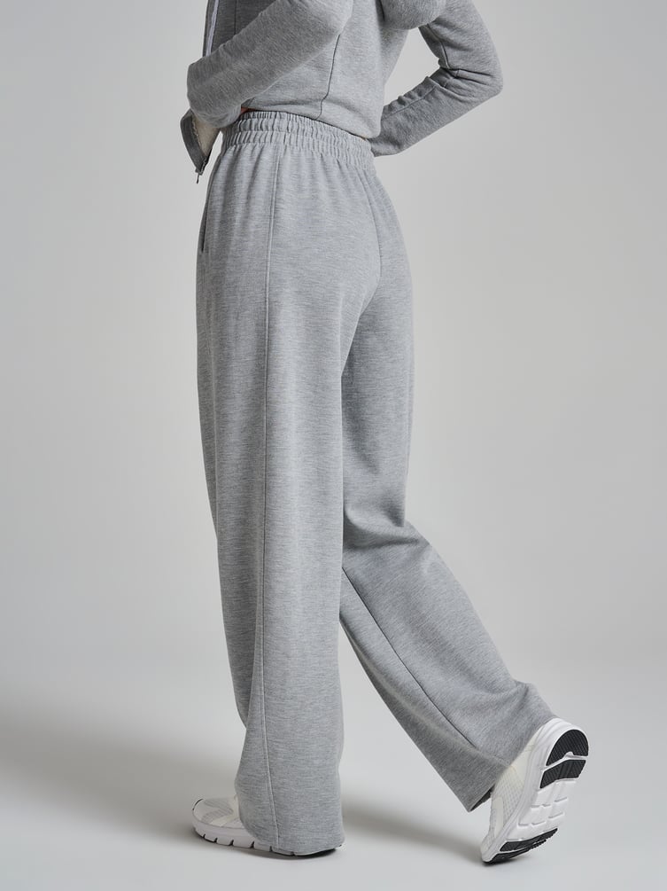 Брюки широкие повседневные