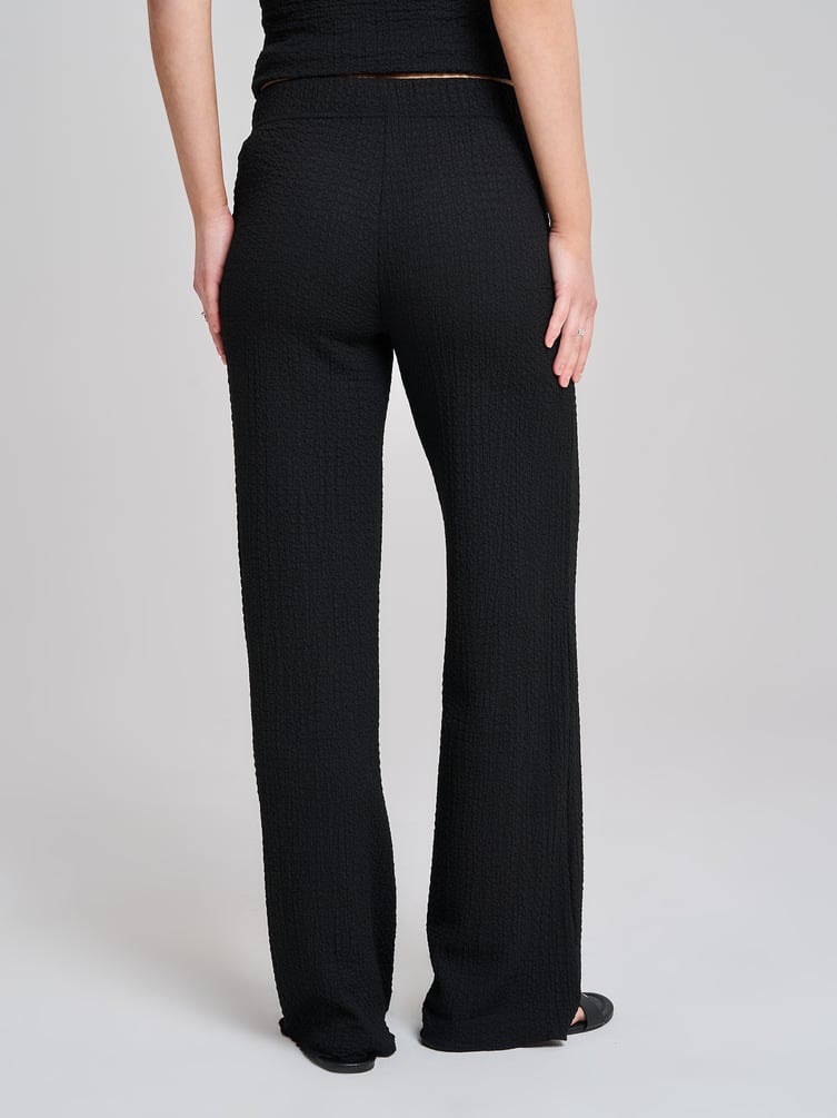 Брюки прямые летние из жатой ткани