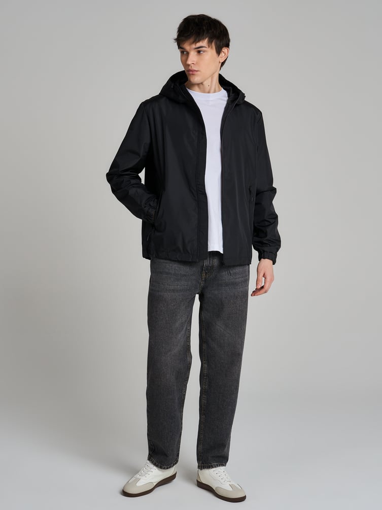 Ветровка весенняя с капюшоном