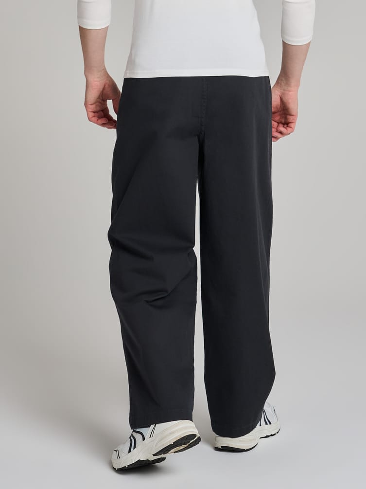 Брюки классические широкие