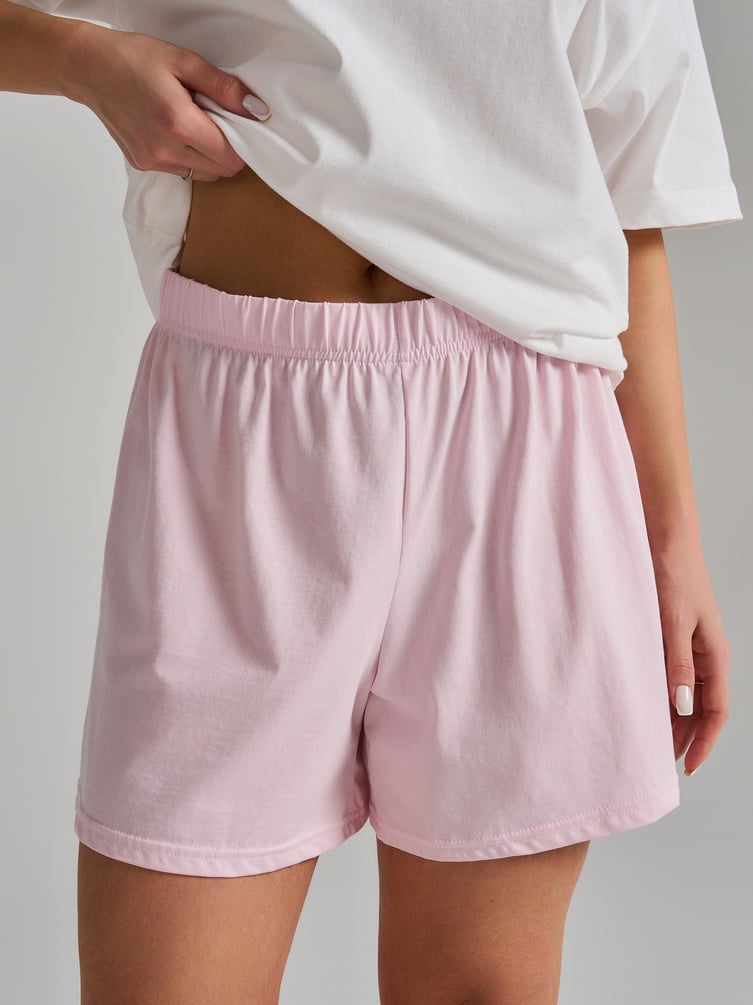 Пижама с принтом и шортами