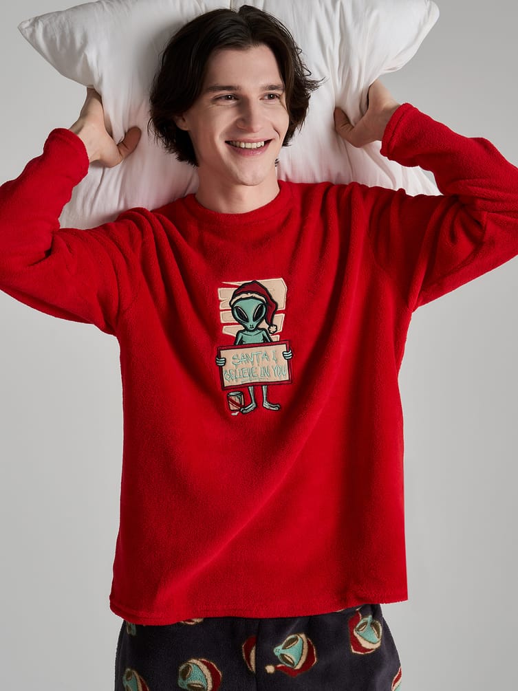 Новогодняя плюшевая пижама с вышивкой