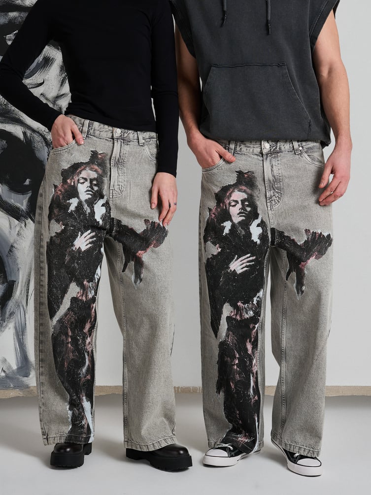 Джинсы широкие с принтом Макс Борисов