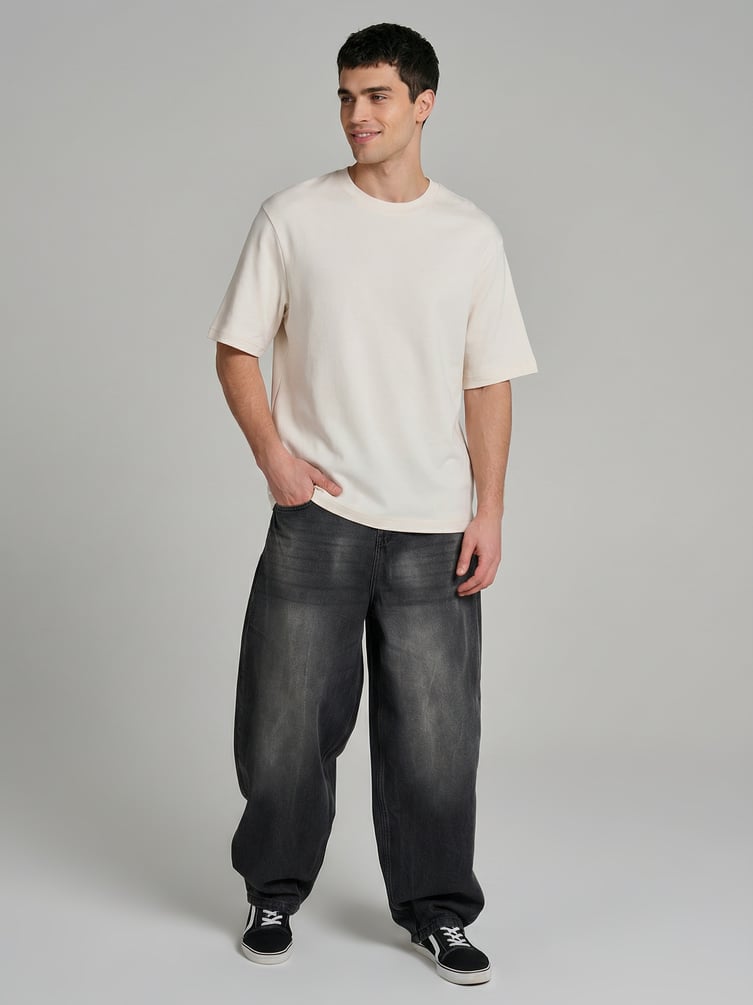 Джинсы багги с вареным эффектом