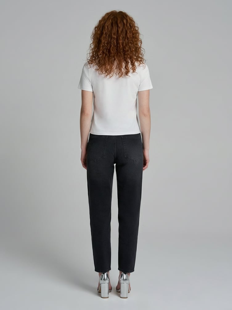 Джинсы момы высокой талией