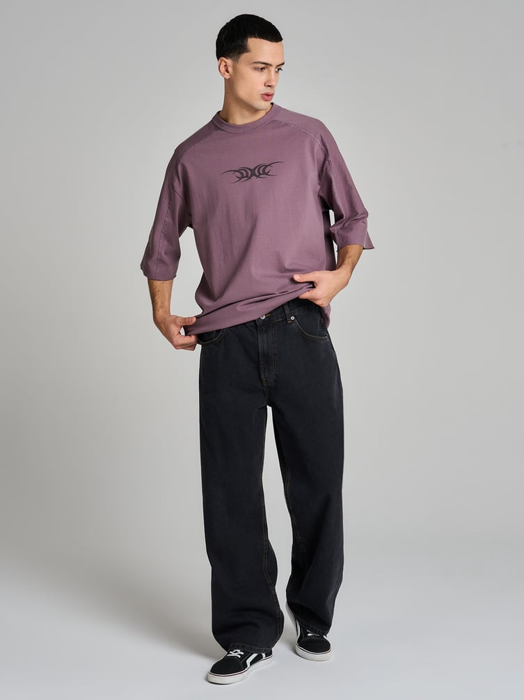 Джинсы слегка расклешенные