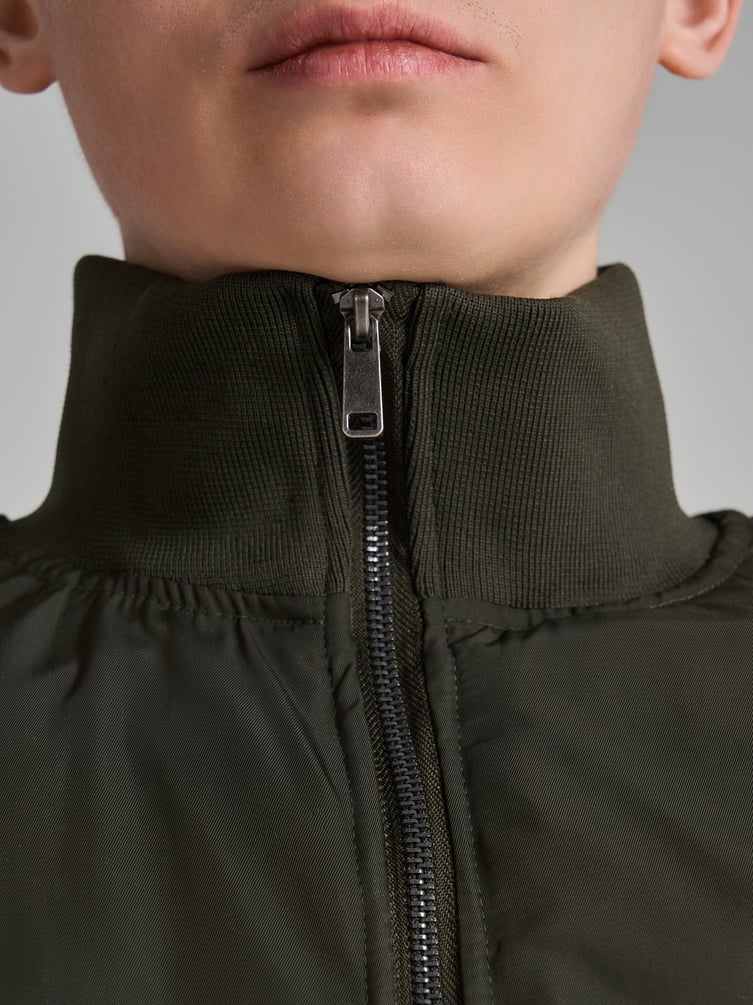 Куртка бомбер демисезонная