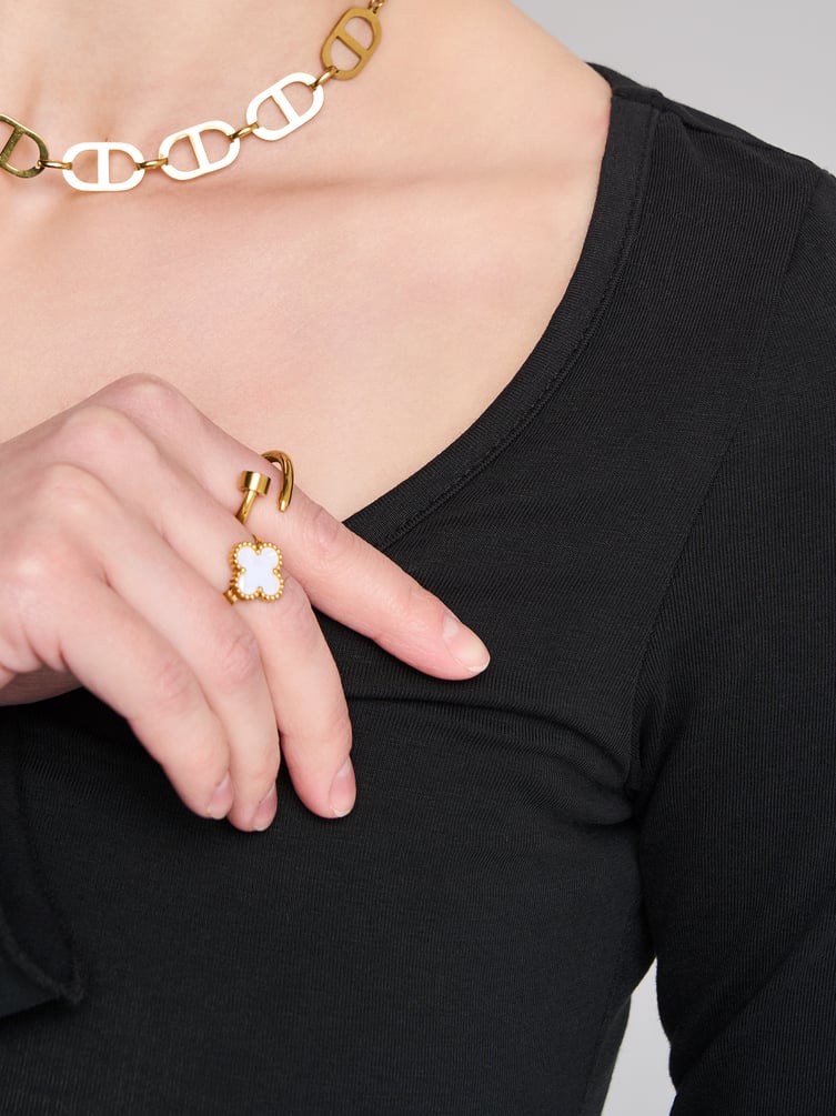 Лонгслив приталенный с длинными рукавами клеш