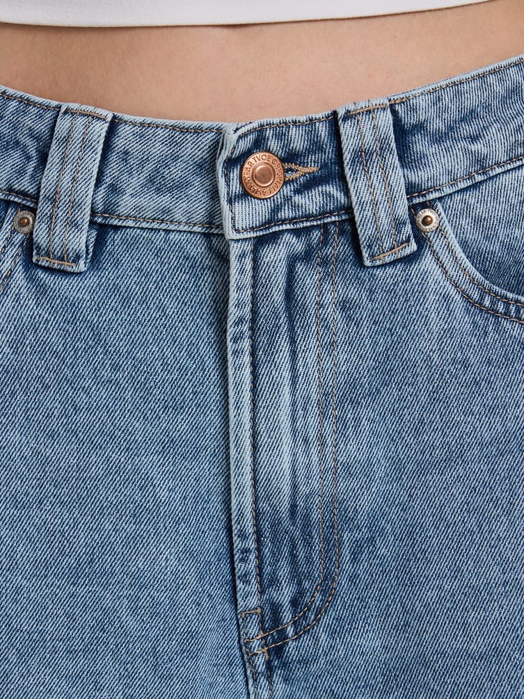 Джинсы багги широкие с вареным эффектом