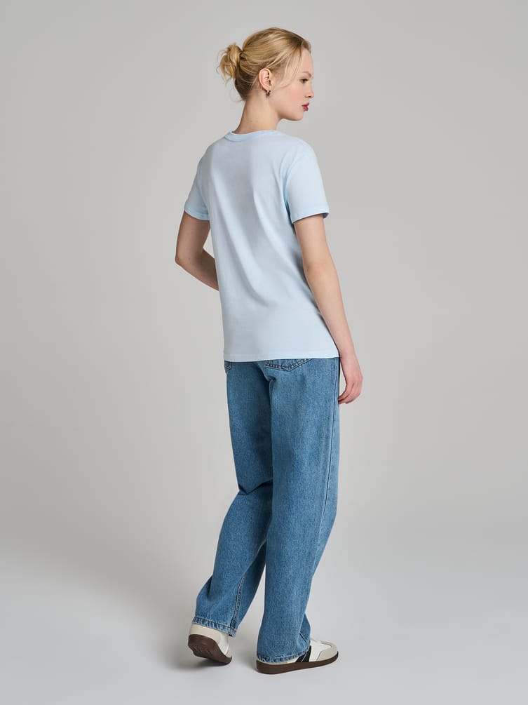 Плотная классическая футболка из хлопка