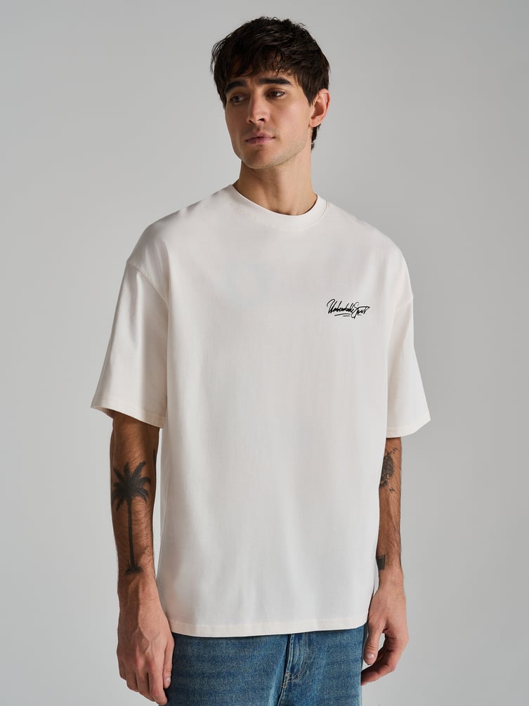 Футболка оверсайз с принтом на спине