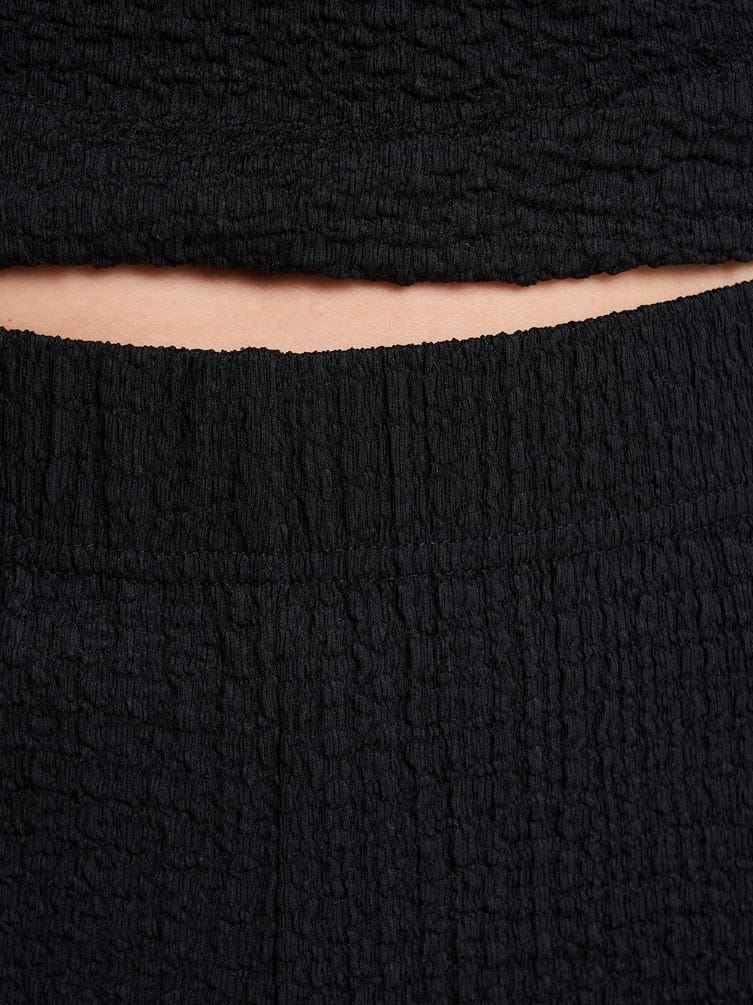 Брюки прямые летние из жатой ткани