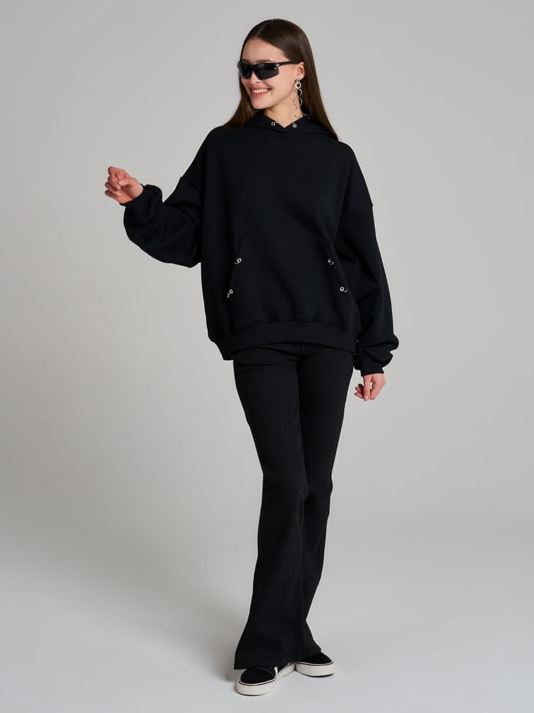 Тёплое худи с люверсами и кольцами