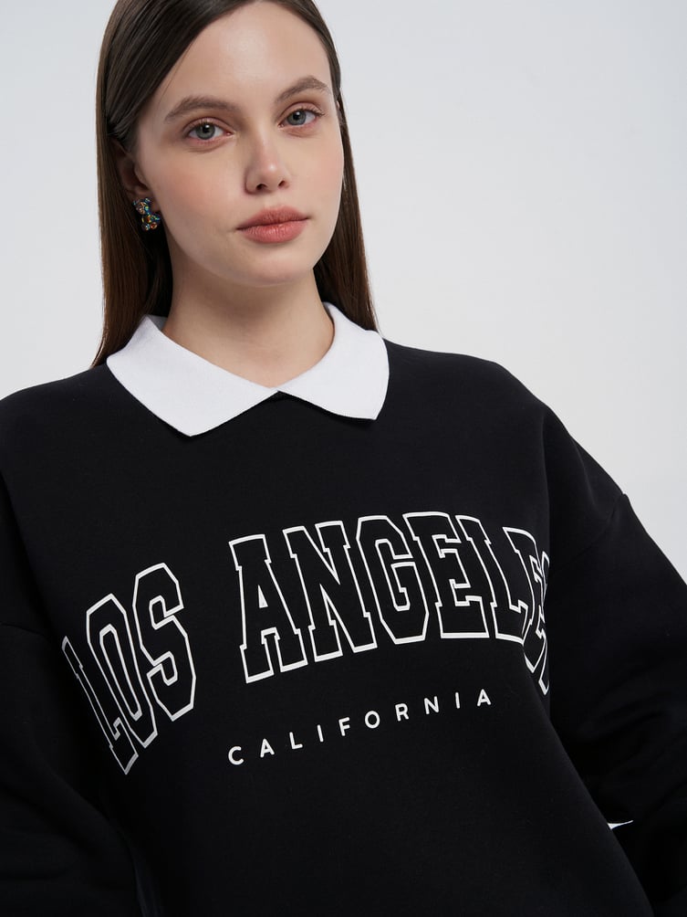 Свитшот оверсайз с надписью Los Angeles