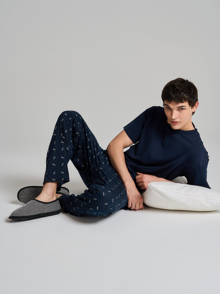 Пижама хлопковая с футболкой и брюками