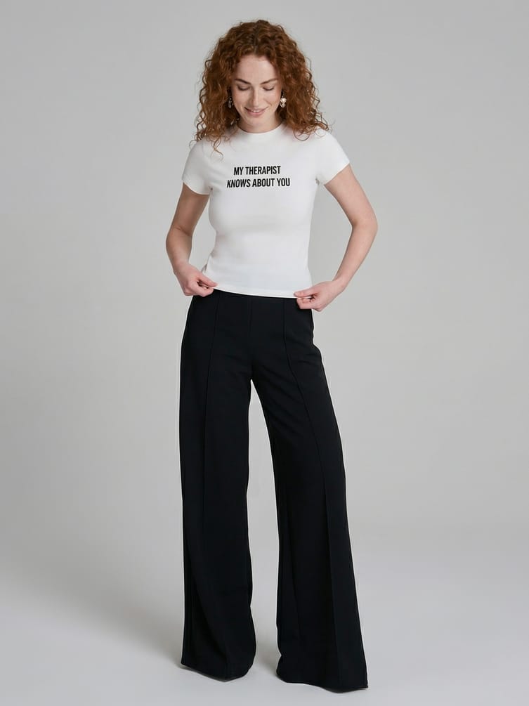 Футболка приталенная с надписью