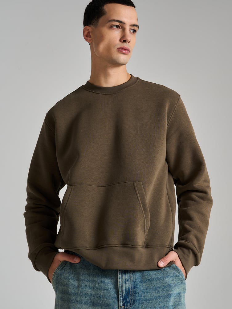 Теплый свитшот с принтом на спине и начесом