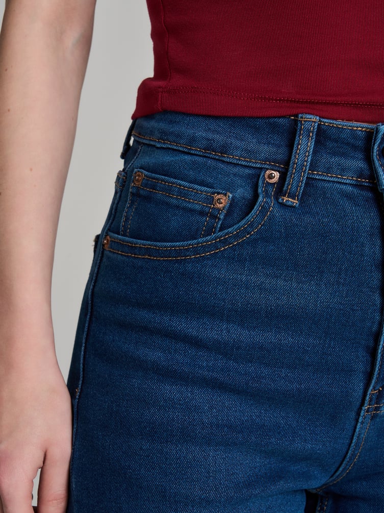 Джинсы широкие с завышенной талией