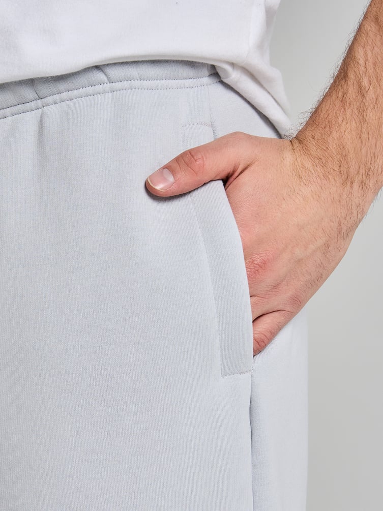 Теплые брюки оверсайз на резинке с начесом