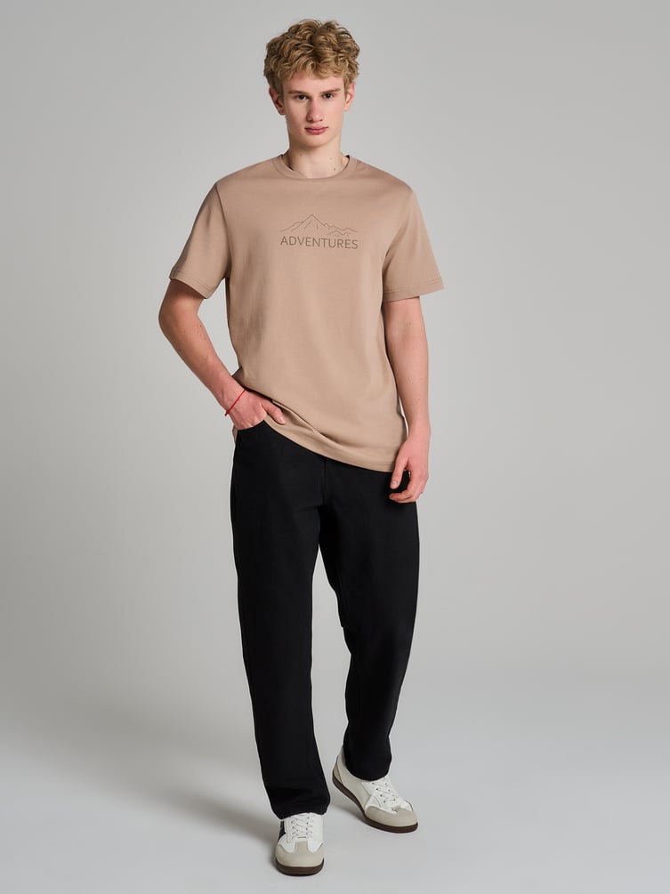 Джинсы зауженные Carrot