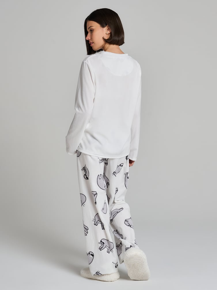 Теплая пижама с ленивцем и брюками