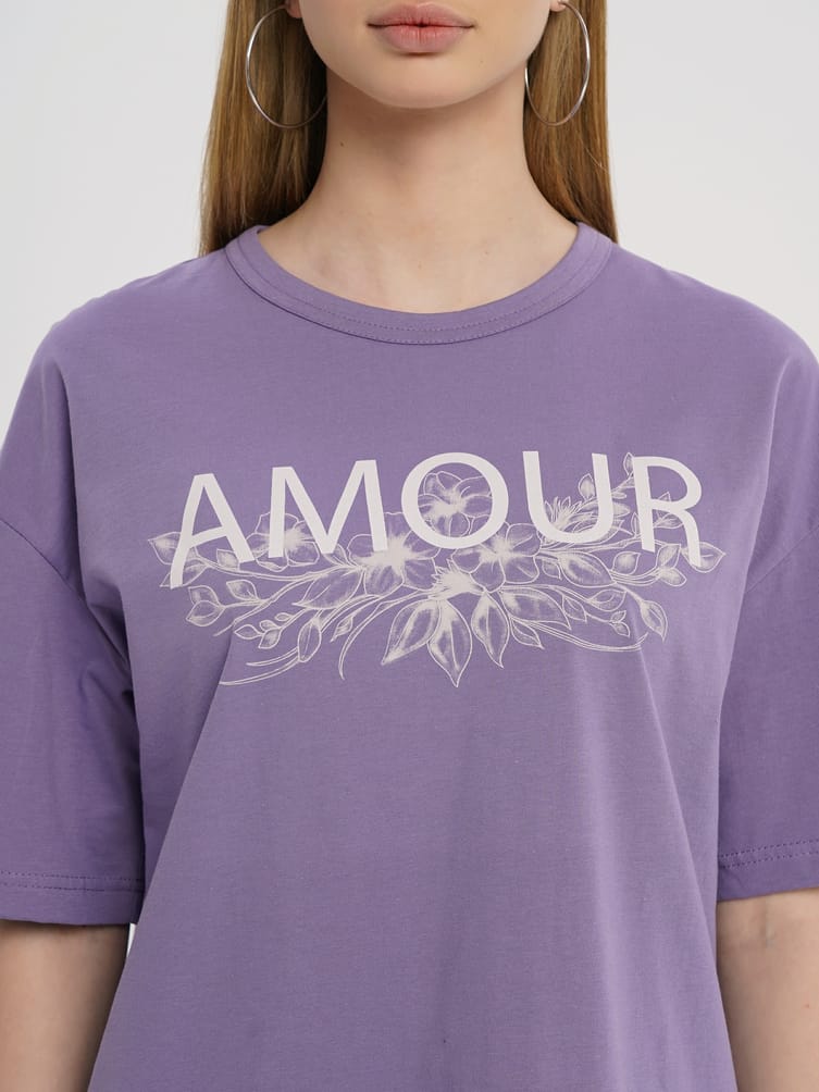 Футболка с надписью Amour