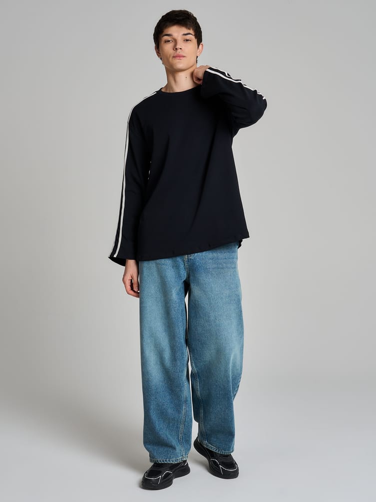 Лонгслив спортивный с лампасами