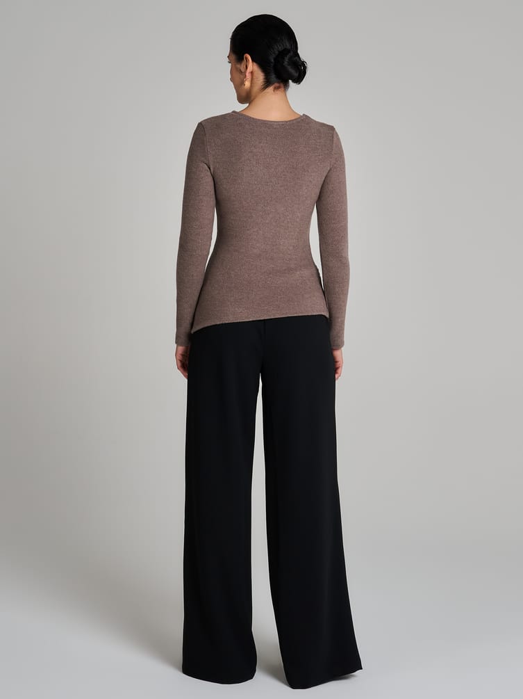 Лонгслив асимметричный  с драпировкой