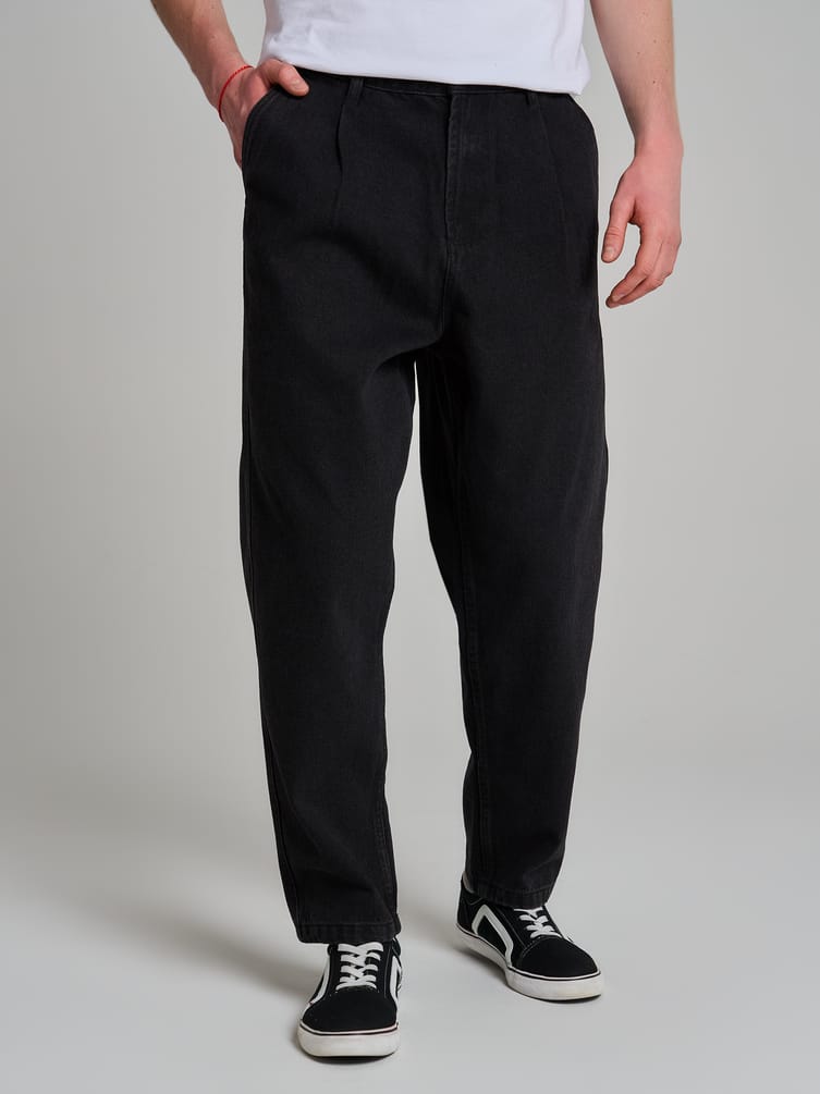 Зауженные джинсы бананы