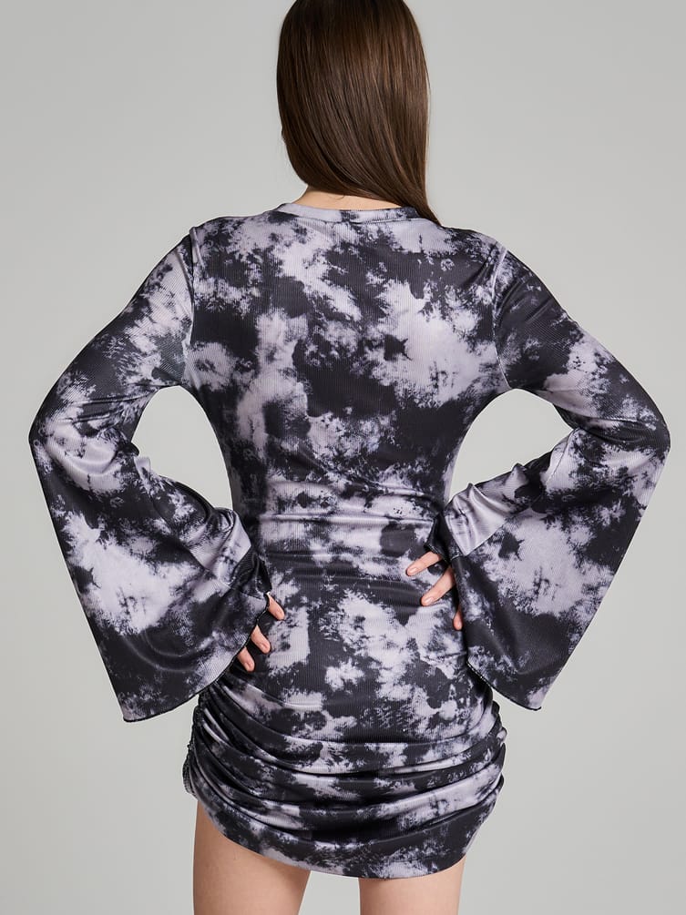 Платье лапша с завязками и драпировкой