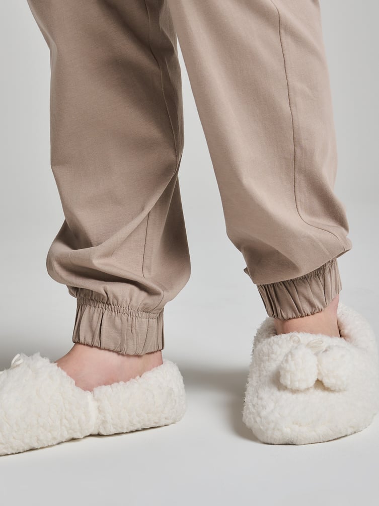 Хлопковая пижама с надписью и брюками