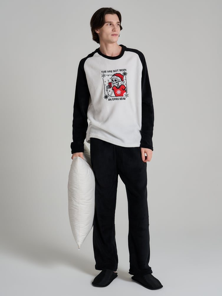 Пижама плюшевая новогодняя с брюками