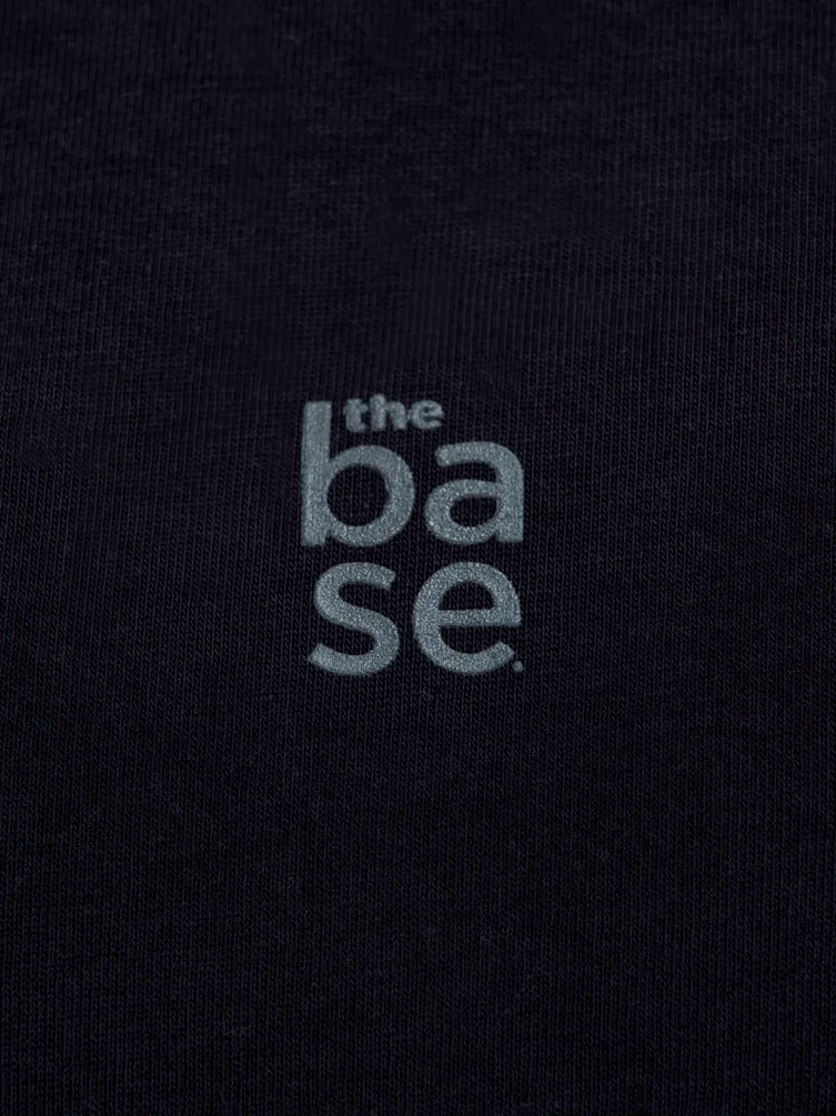 Плотная футболка оверсайз из хлопка THE BASE