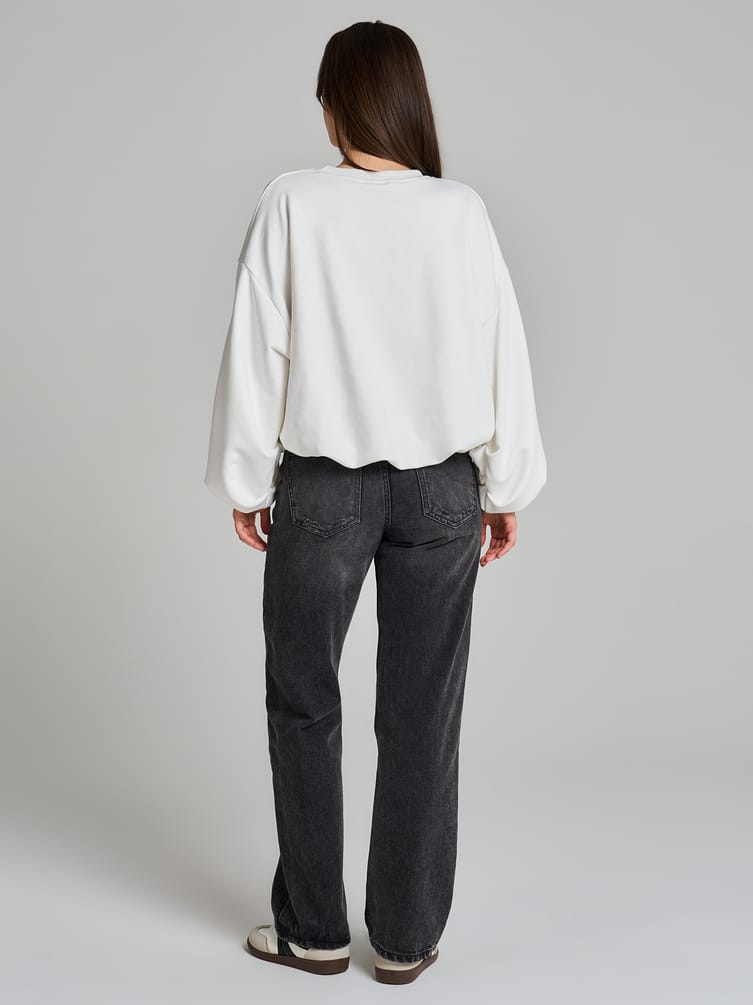 Свитшот с резинкой на талии