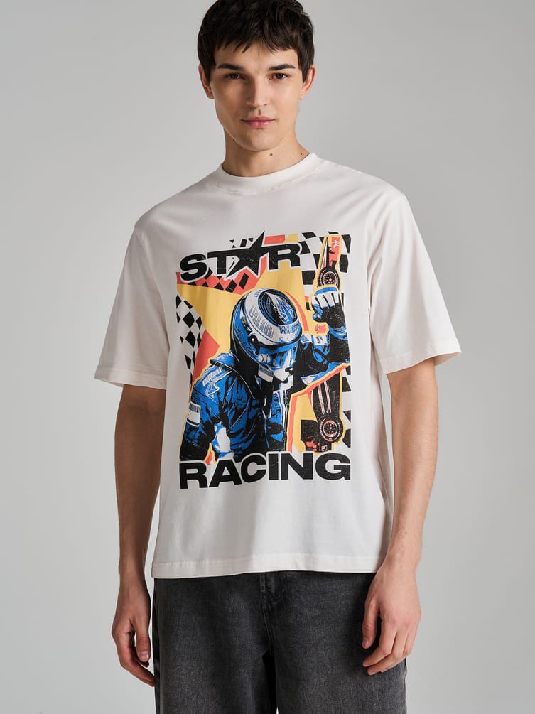Футболка с принтом гонщика