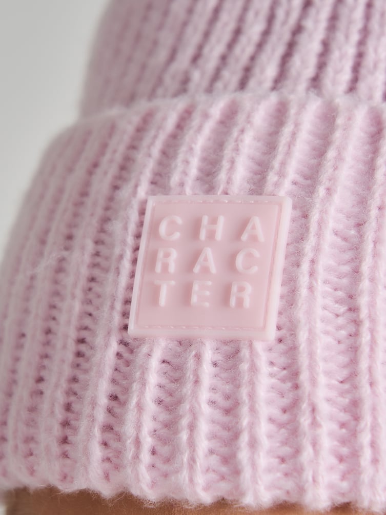 Вязаная зимняя шапка