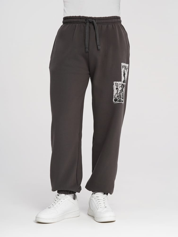 Утепленные штаны оверсайз с принтом