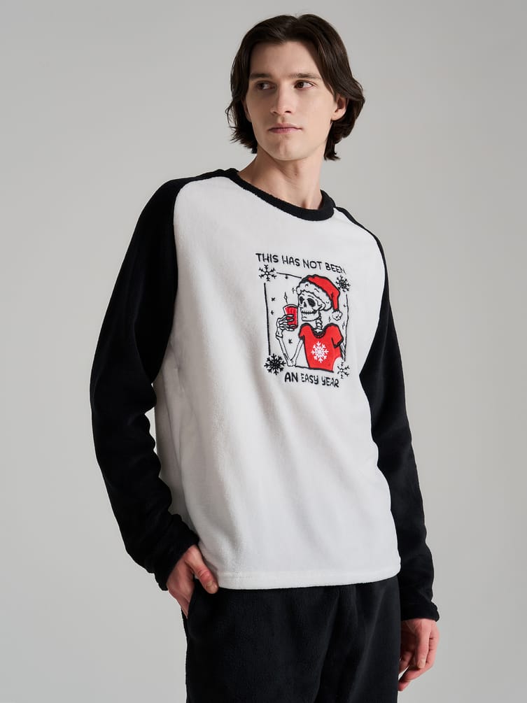 Пижама плюшевая новогодняя с брюками