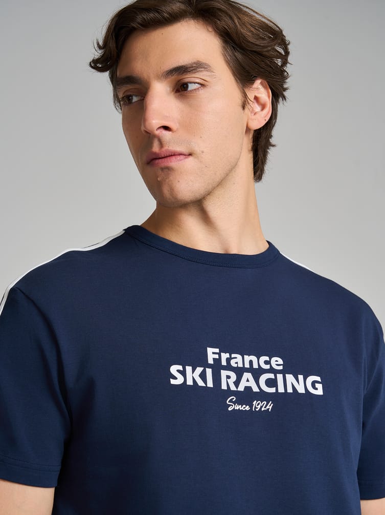 Футболка спортивная с надписью и лампасами