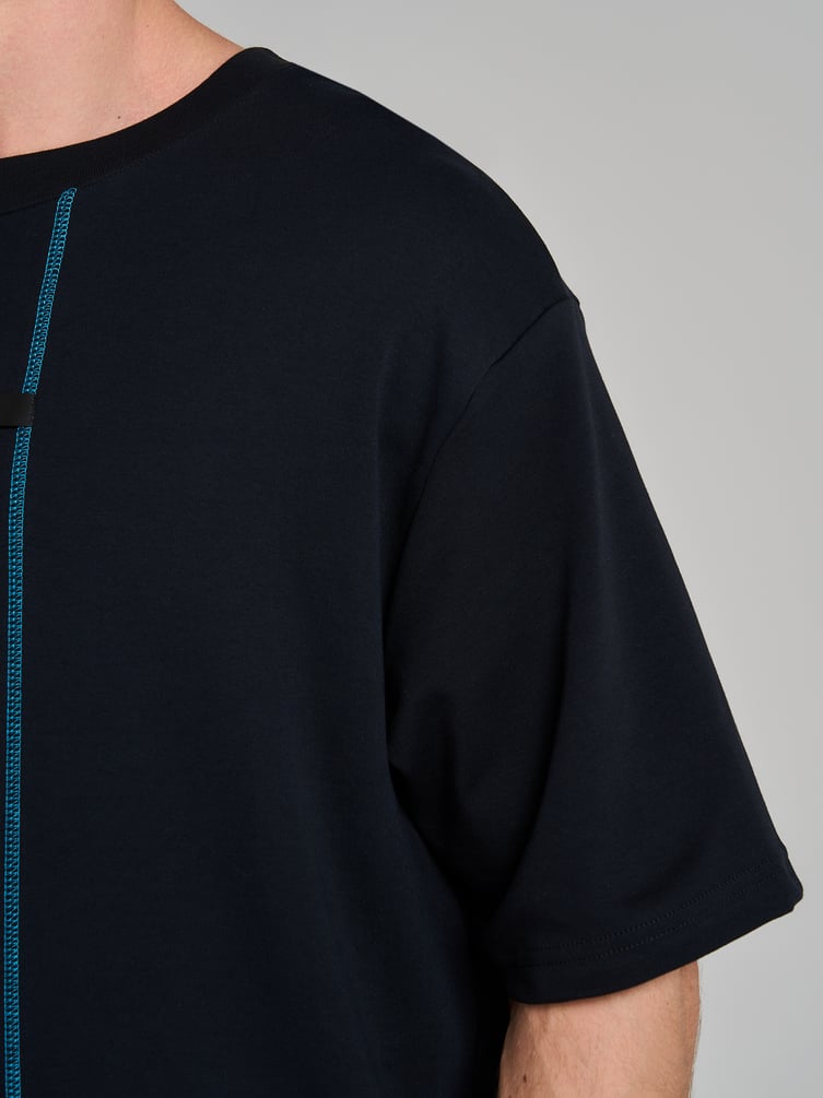 Футболка классическая с полосками