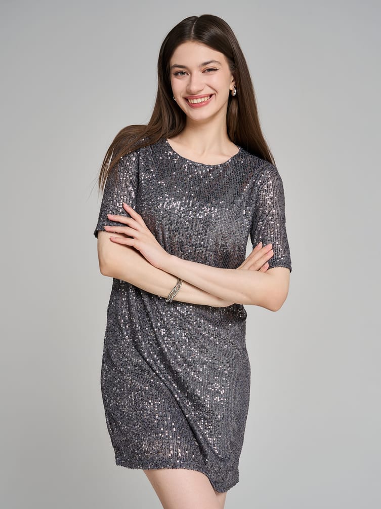 Вечернее блестящее платье с пайетками
