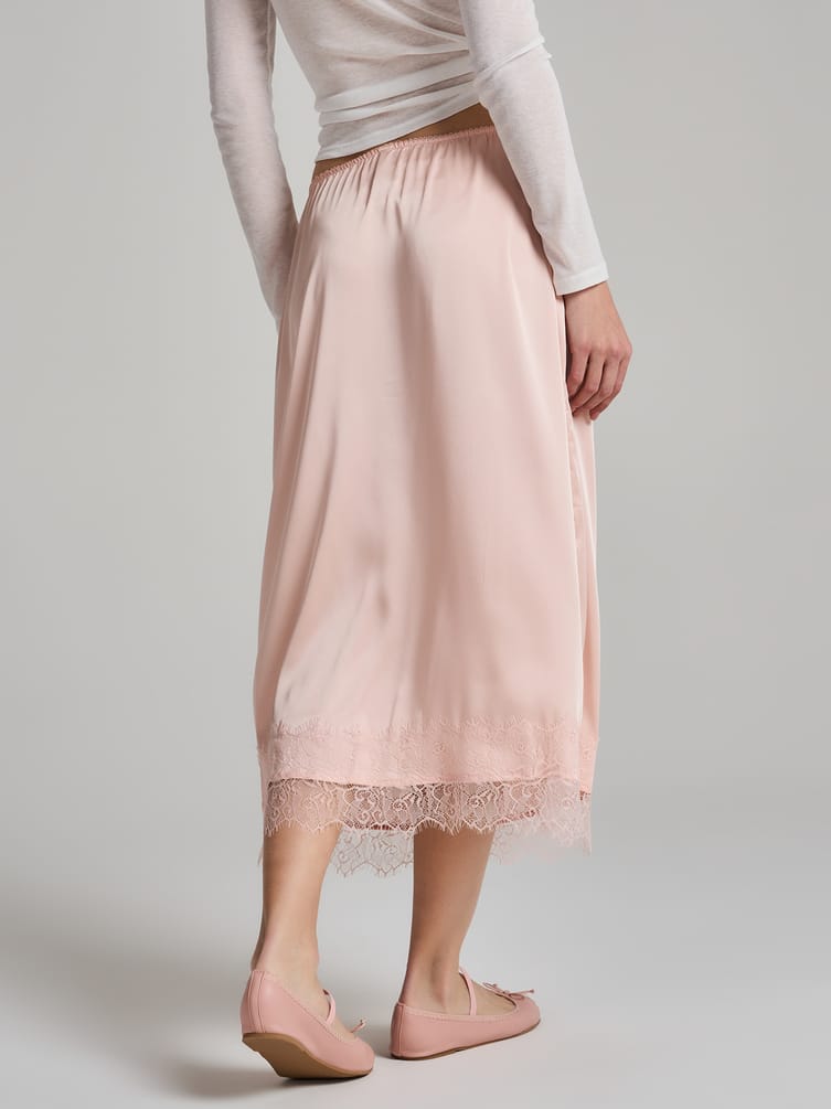 Юбка миди атласная с кружевом в бельевом стиле