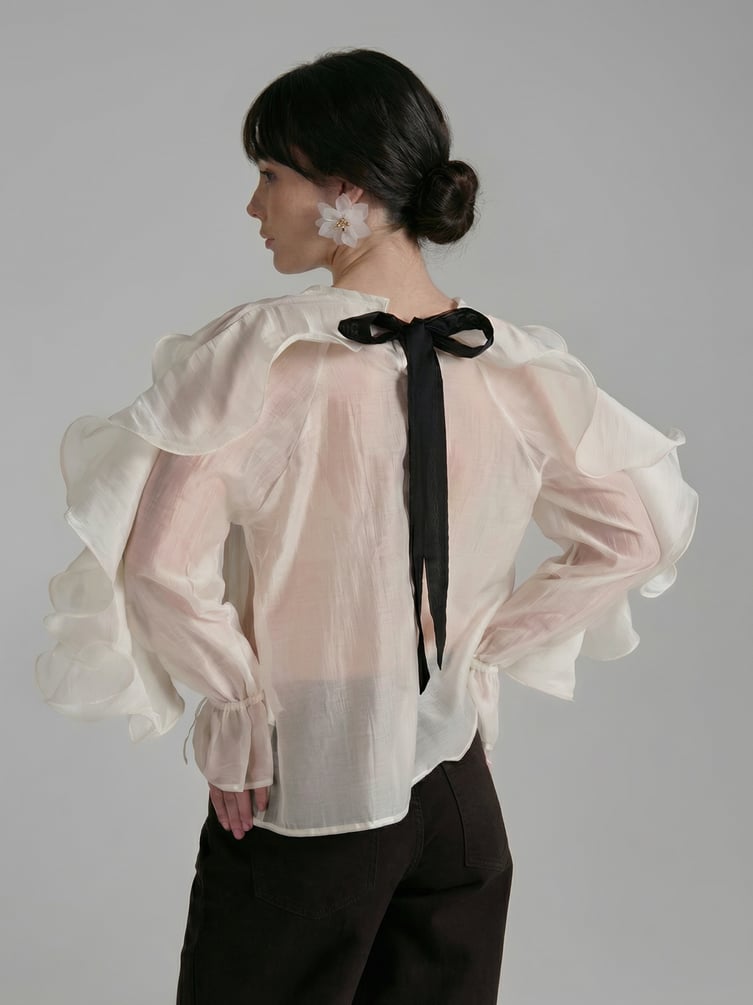 Блузка прозрачная с воланами