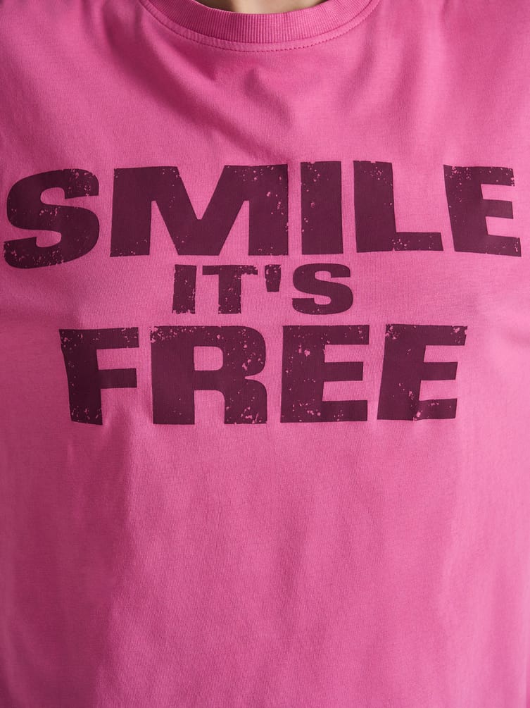 Футболка оверсайз с надписью