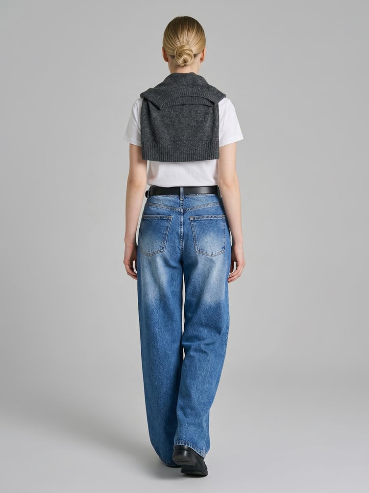 Джинсы широкие