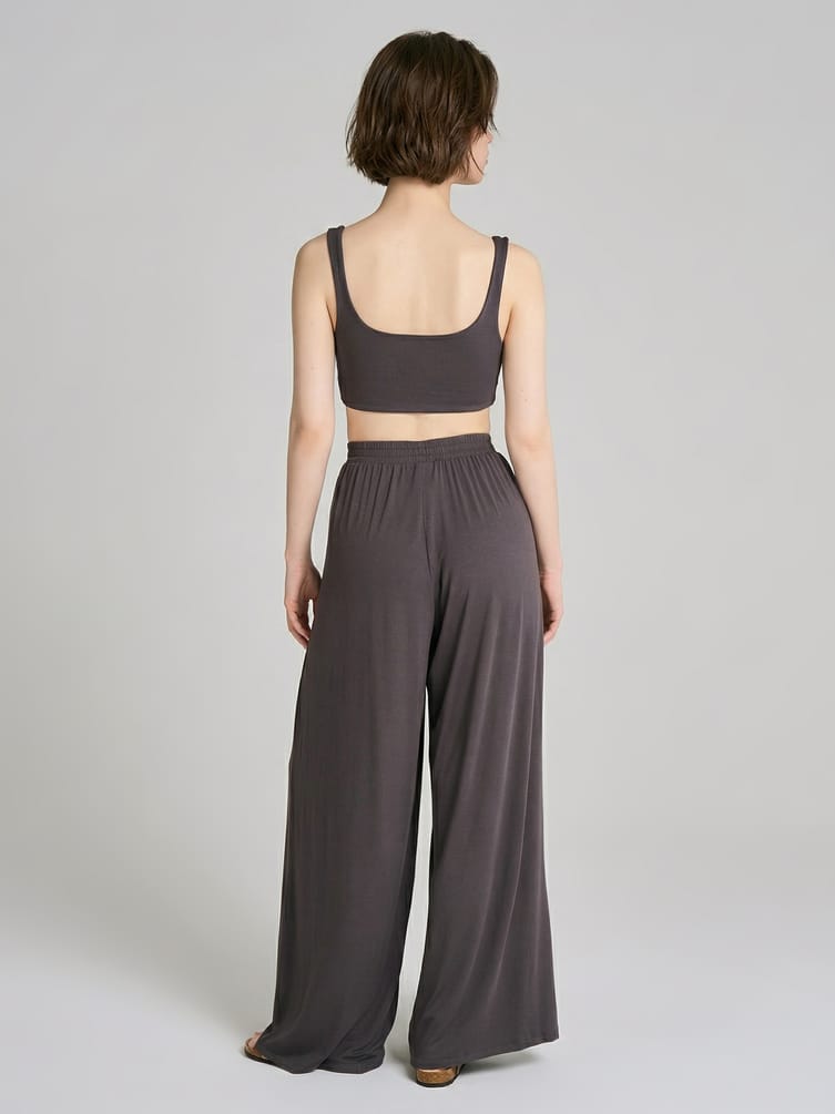 Пижама оверсайз с топом и широкими брюками