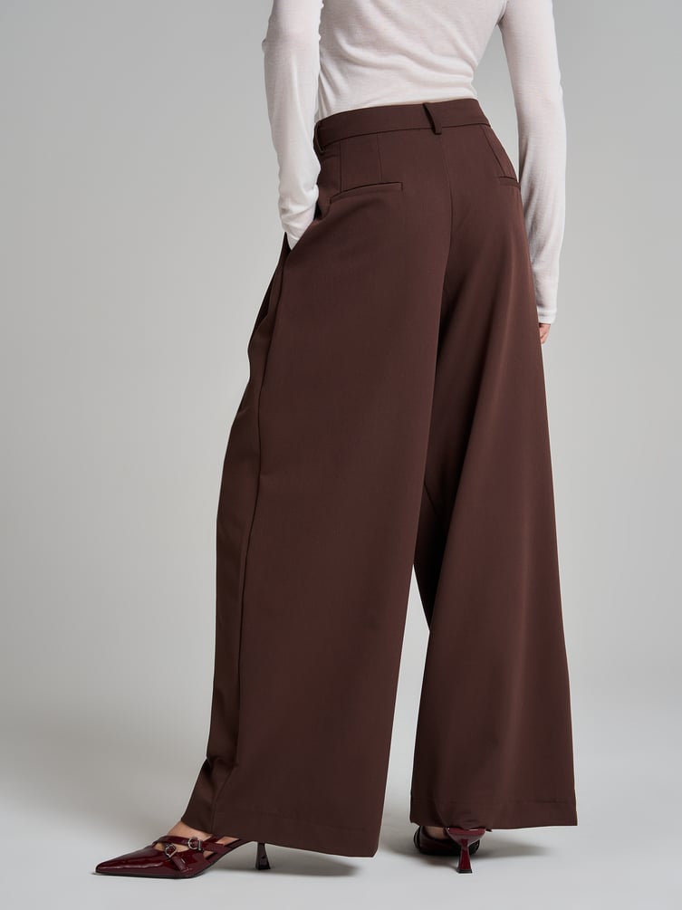 Брюки классические широкие