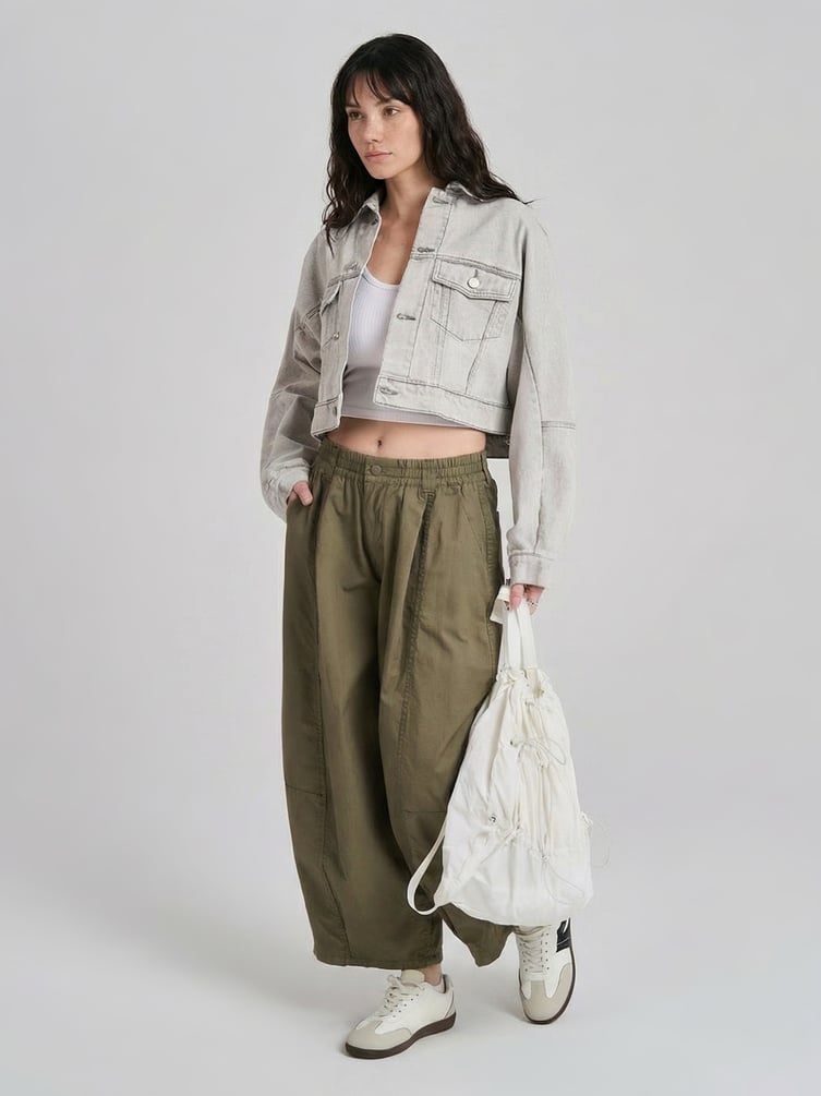 Брюки-бананы с защипами